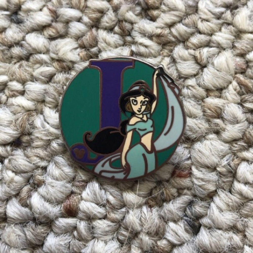 Jasmine Disney Trading Pin